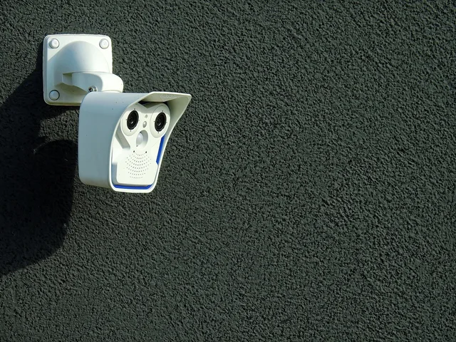 camera, video camera, video, lens, film, recording, record, digital, technology, monitor, monitoring, mobotix, burglary, thief, burglary, thief, thief, thief, thief, thief. Canadian Anti-Fraud Centre: What Happens After You Report a Scam